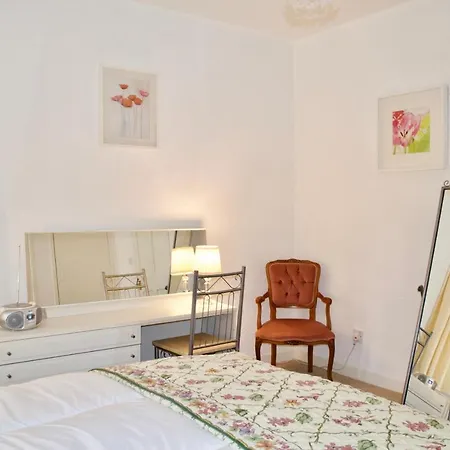 1 Bedroom In Grassmarket