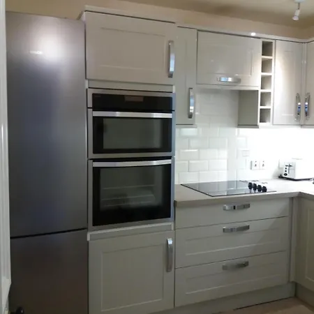 Luxury 2 Bed Apartment, Short Walk To Central Apartment Edinburgh