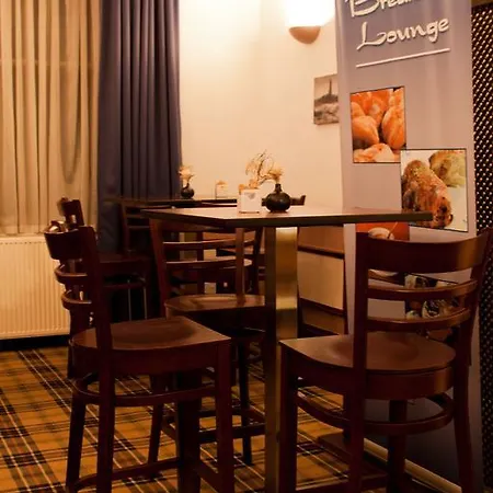 Piries Hotel 3*