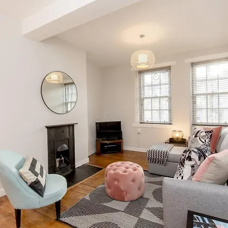 Altido Unique & Stylish Grassmarket Apt - Close To Castle 아파트