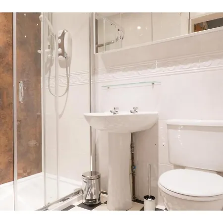 Wonderfully Located Flat In Marchmont, Edynburg