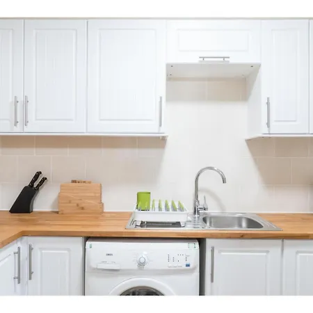 Apartament Wonderfully Located Flat In Marchmont, *
