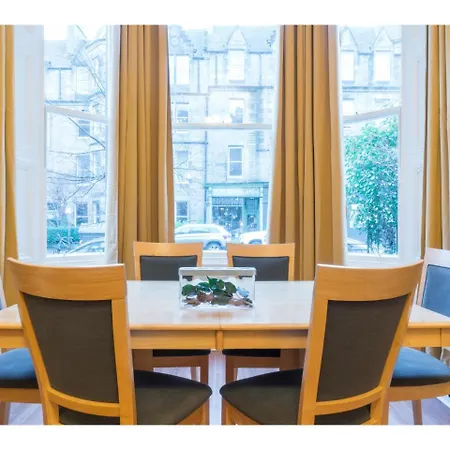 Apartament Wonderfully Located Flat In Marchmont, Edynburg