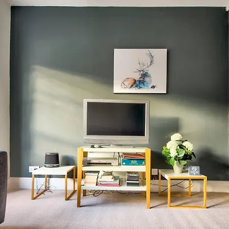 Apartamento Joivy Bright 1 Bed Flat, Close To Princess Street *