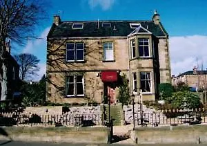 Corstorphine Hotel 3*