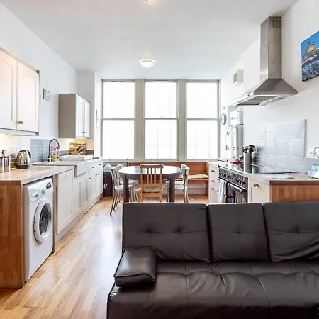 Apartment Spacious Frederick Street Flat Heart Of The Centre *