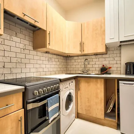 Altido Cool St Stephen Street - Prime New Town Location * Edinburgh