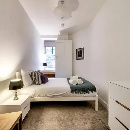 Amazingly Stylish&elegant 4bd Old Town Apt * Edinburgh