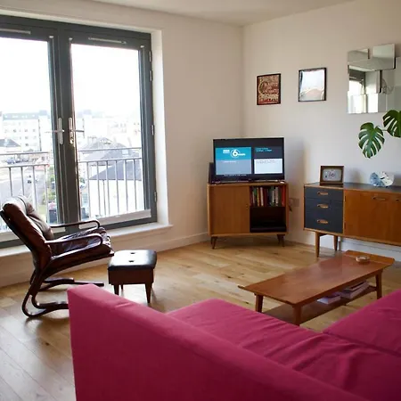 2 Bedroom In شقة *