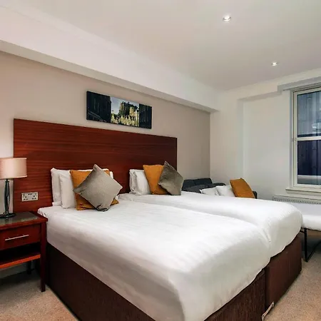 Stewart By Heeton Concept - Edimburgo