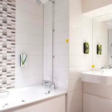 Premier Cc York Place/st Quarter Edinburgh