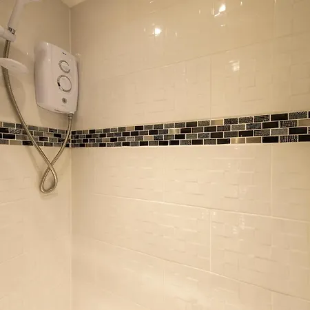 City Centre Retreat ✰ Great Location✰ Free Parking Apartamento