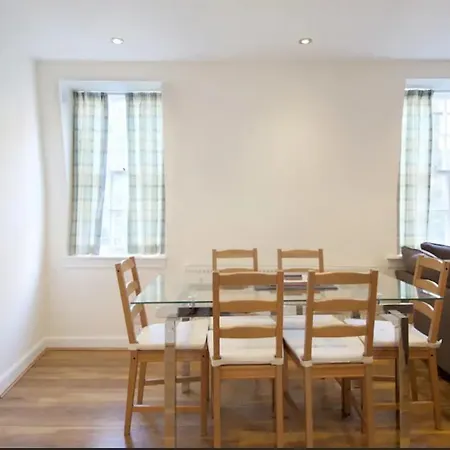 26 Queensferry Street Lane *