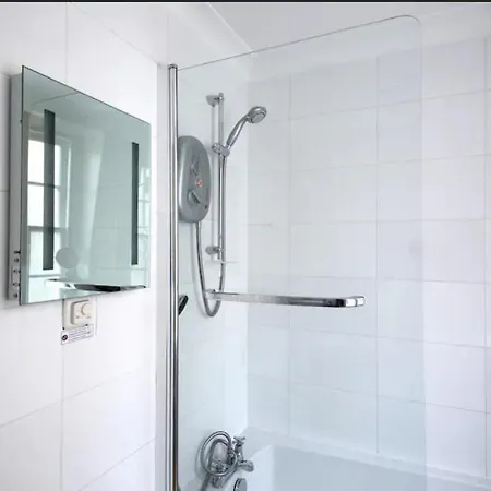 26 Queensferry Street Lane * Edinburgh