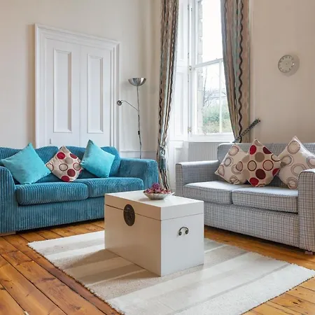Claremont Crescent Apartament