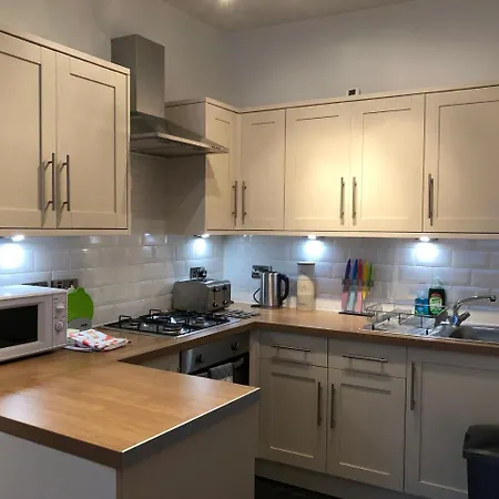 Bright Modernised Flat In Watson Cresent Appartement Edinburgh