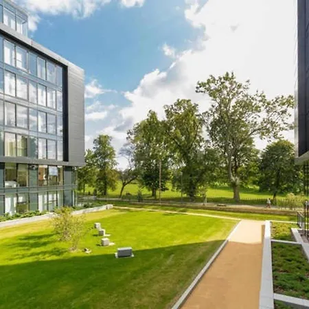 Luxury - Quartermile شقة *