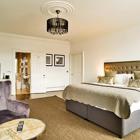 Joivy Luxury Flats On George Street Edinburgh