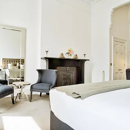 Joivy Luxury Flats On George Street Apartment Edinburgh