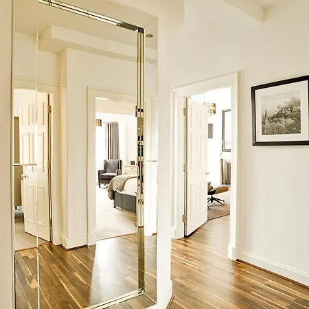 Joivy Luxury Flats On George Street Apartment Edinburgh