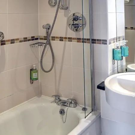 Western Kings Manor 3*