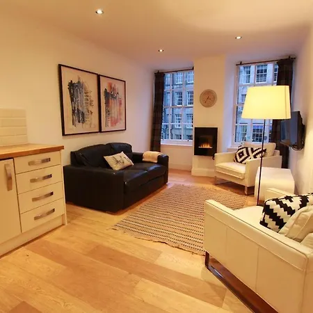 아파트 3 Royal Mile Flat Near Castle *