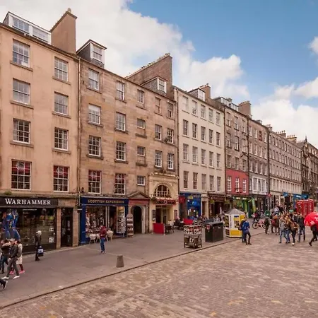 3 Royal Mile Flat Near Castle 아파트