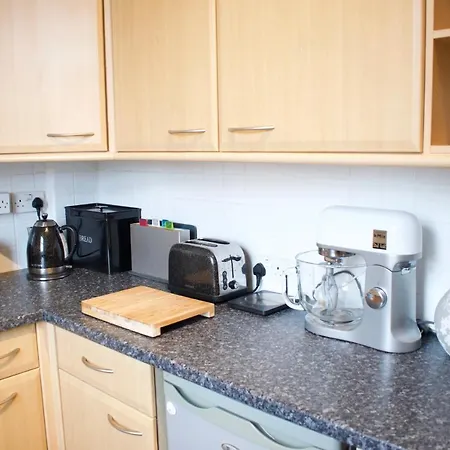 شقة 2 Bedroom Near Murrayfield