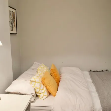 شقة 2 Bedroom Near Murrayfield إدنبرة