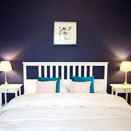2 Bedroom Near Murrayfield إدنبرة