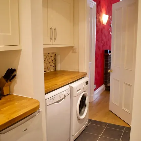 Bright 3 Bedroom Central Appartamento Edimburgo