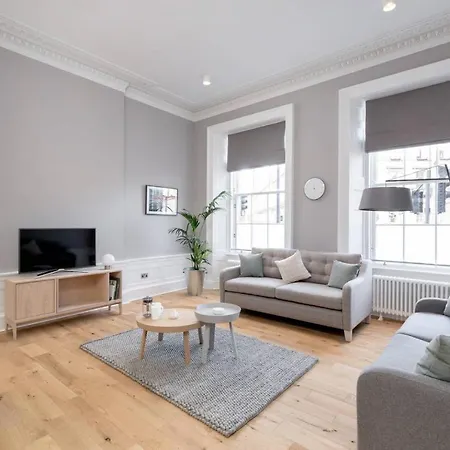 Apartment Joivy Spacious And Bright 1bed Apt, Short Walk From Princes Street