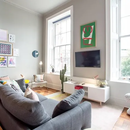 Altido Modern Flat In The Center