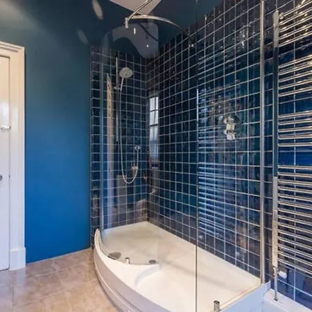 Daire Altido Amazing Hanover St Apt In Centre 2br, 2bath *