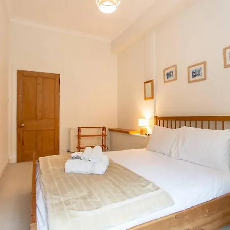 דירה Bright & Spacious Classic West End
