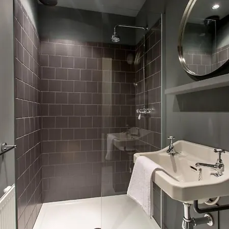 דירה 5* Bohemian Gem On The Royal Mile
