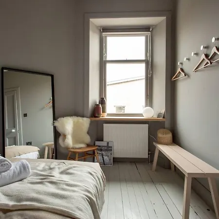 5* Bohemian Gem On The Royal Mile דירה