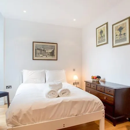 Old Town Quartermile Luxury