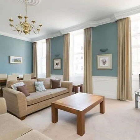 Altido Amazing Hanover St Apt In Centre 2br, 2bath *