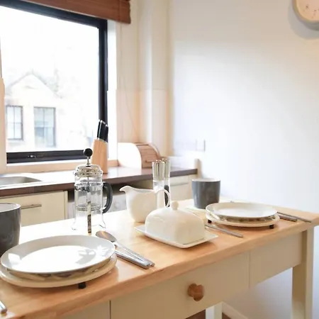 Apartment Joivy Stylish Apt Next To Dean Village With Free Parking *