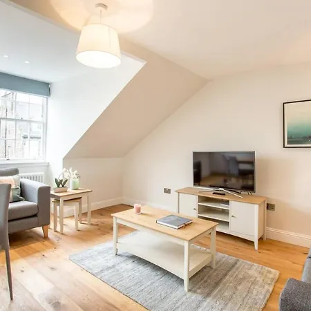 Altido Quiet Centre Spacious * Edinburgh