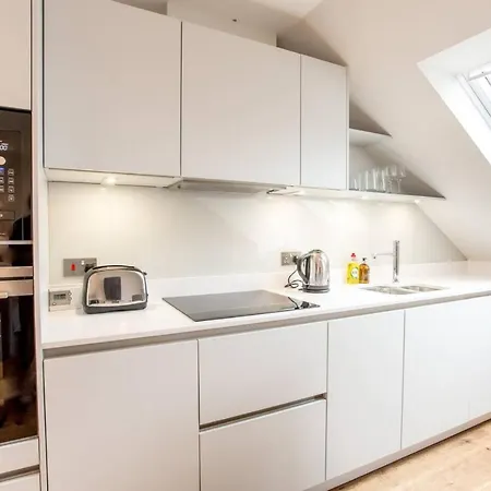 Altido Quiet Centre Spacious Appartement