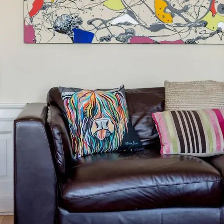 Apartment 11 York Place Edinburgh