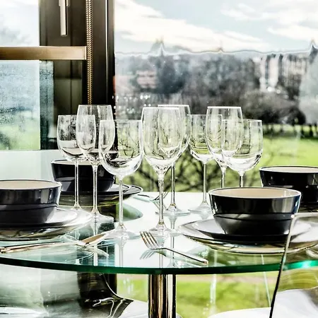 Altido Luxury Quartermile Apart