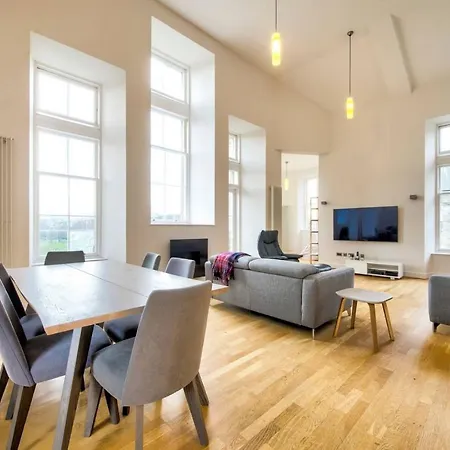 Altido Ultra Luxury Quartermile * Edinburgh