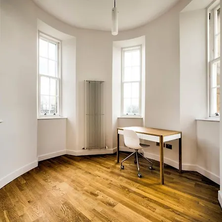 Altido Ultra Luxury Quartermile * Edinburgh