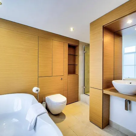 Apartment Altido Ultra Luxury Quartermile *