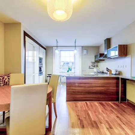 City Centre Penthouse *