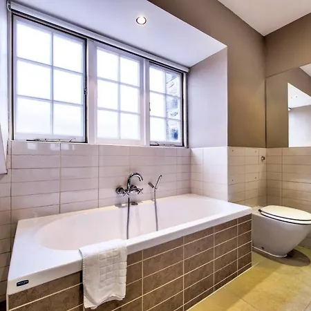 City Centre Penthouse *