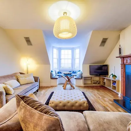 City Centre Penthouse Apartment
